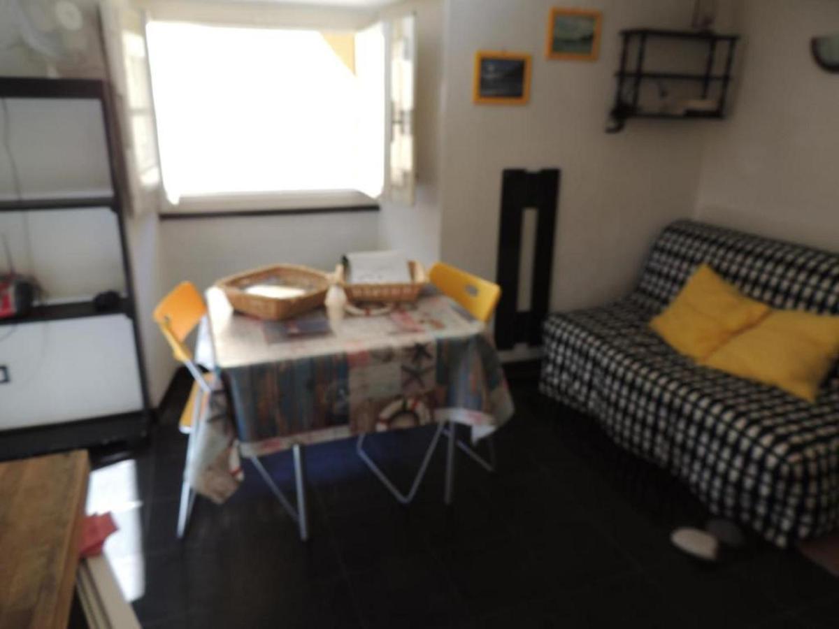 Bilocale Centro Storico - Via Sant' Erasmo Apartment Bonassola Luaran gambar